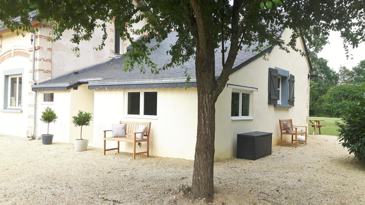 Chateau La Mothaye - Self Catering Apartments With Pool In The Loire Valley Les Bois-d'Anjou Стая снимка