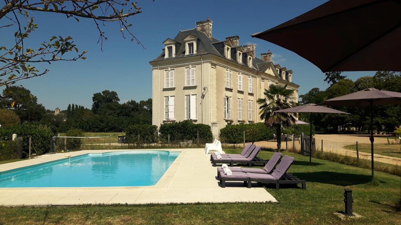Chateau La Mothaye - Self Catering Apartments With Pool In The Loire Valley Les Bois-d'Anjou Екстериор снимка