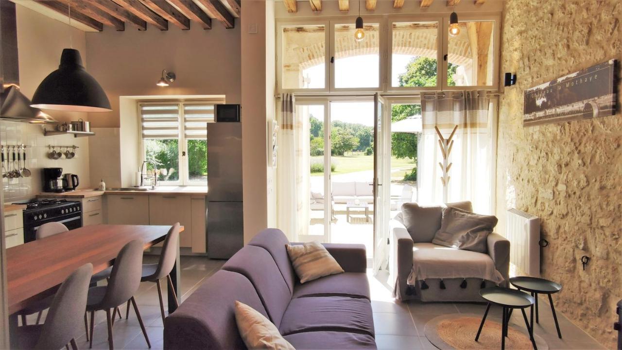 Chateau La Mothaye - Self Catering Apartments With Pool In The Loire Valley Les Bois-d'Anjou Екстериор снимка